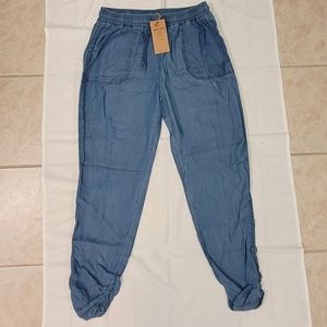 Thread & Supply jogger pants size L NWT